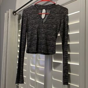 Gray crop top blouse